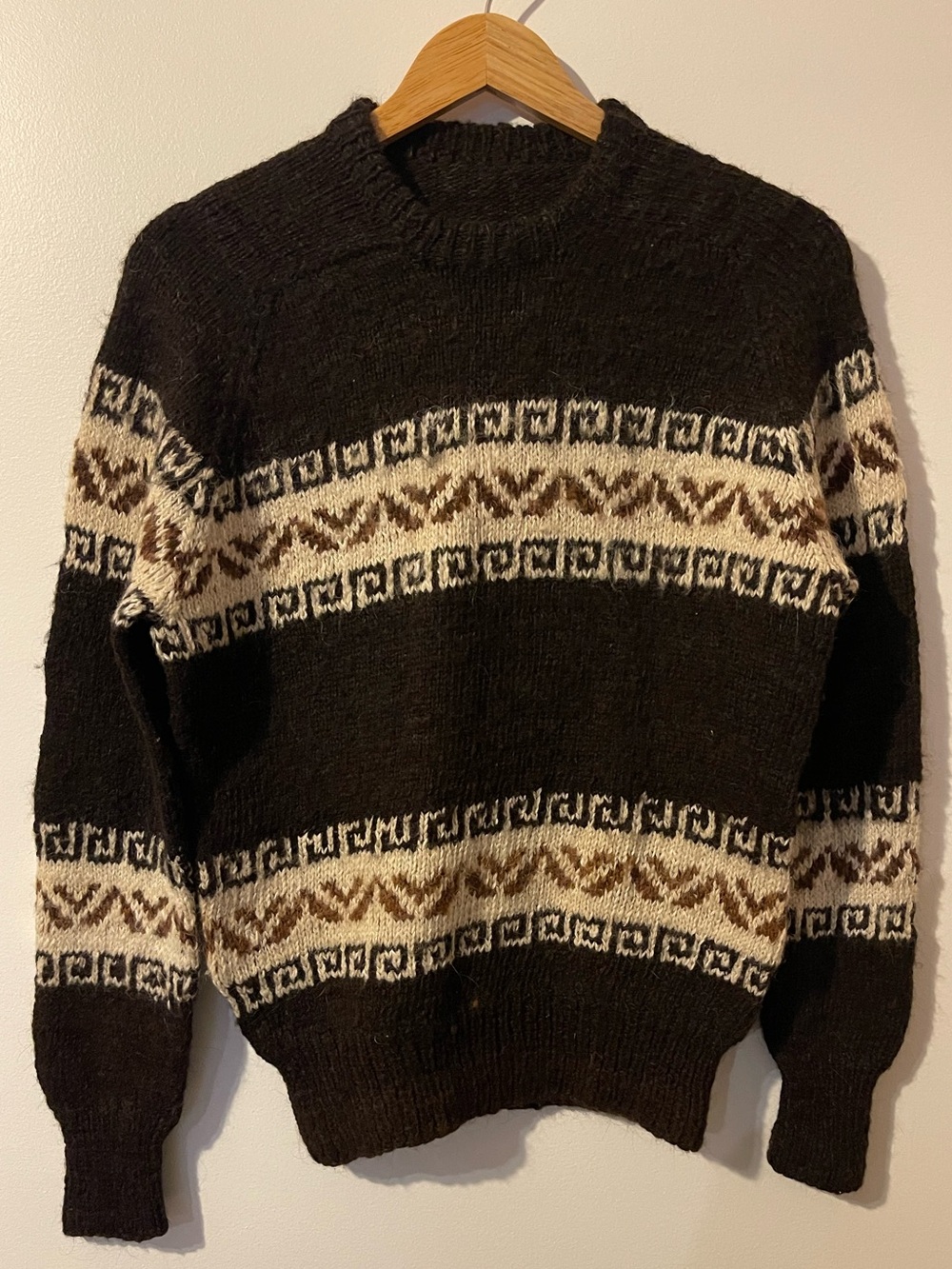 Vintage Hand Knit Dark Brown Fair Isle Chunky Wool Crewneck Sweater M